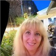 Prof esperta e motivata,di Lingua e letteratura INGLESE LATINO ITALIANO . Serietà -empatia-risultato.Tutor specialista per DSA. Agevolazioni tariffe per più ore continuative