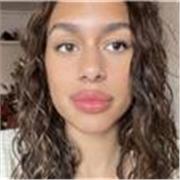 Hola, buenas. Me llamo María Camila y estoy muy interesada en la oportunidad para dar clases de español a personas extranjeras.