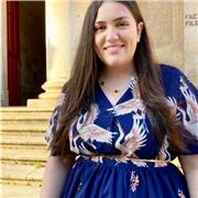 Filóloga clásica por la universidad de Salamanca. Ofrezco clases de latín, griego y sintaxis de lengua española