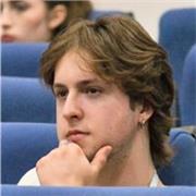 Con título C1 de inglés por Cambridge y entendido en otras materias hasta nivel de 4º de ESO