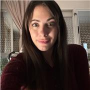 Pedagoga, educadora infantil y docente titulada en intervención sociocomunitaria.