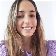 Maestra de apoyo escolar especializada en clases para niños de forma Online