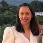 Profesora graduada en Educación Infantil, Educación Primaria y mención en PT.