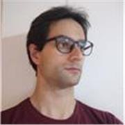 Profesor de ciencias sociales para todos los niveles educativos con amplia formación y conocimiento de las disciplinas científicas