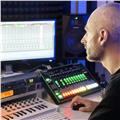 Professionista pluriennale nel settore discografico, offre lezioni di produzione di musica elettronica (ableton live)