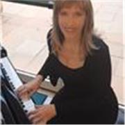 Lezioni di pianoforte e canto per bambini e adulti con una metodologia inovativa con qualle si suona e si canta molto presto