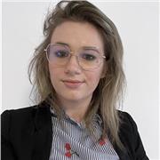 Passionnée par le développement web, venez découvrir ce monde passionnant !