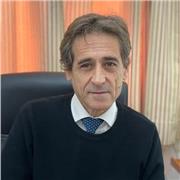 Profesor de Derecho civil, mercantil, penal, administrativo y procesal
