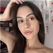 Studentessa madrelingua italiana, laureanda in lettere presso l’università La Sapienza, impartisce lezioni di italiano (A1-C1)