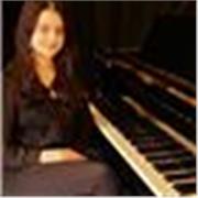 Professional tutor teaching piano to any level and age