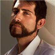 Attore diplomato offre lezioni di recitazione, regia e preparazione ai provini