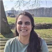 Trabajadora Social con estudios de Maestrias en Ingles, docente de ninos adolescentes y adultos con mas de 10 años de experiencia.