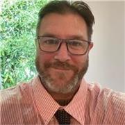 I am an experienced multilingual, native English teacher. I asses the students needs, and build my lessons around those needs.
