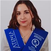 Estudiante de Pedagogía que ha realizado bachillerato de humanidades con 2 años de experiencia