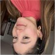 Profesora de matemáticas con formación universitaria, ofrece clases para niños de primaria y ESO en Oviedo y online.