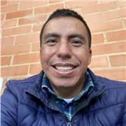 Profesor de química con énfasis en bioquímica y química orgánica para estudiantes de Educación básica y superior