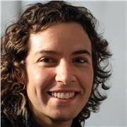 Soy profesor de árabe. Te ayudo a hablar y escribir en árabe.