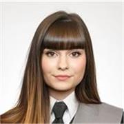 Profesora de Primaria y repaso apta para todas las edades. Graduada en Periodismo y en estudios hispánicos.