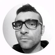 Grafico professionista, insegno l'utilizzo dei software Adobe per la realizzazione di immagini statiche e motion graphic