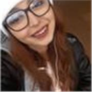 Studentessa universitaria si offre per ripetizioni di chimica