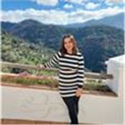 Soy estudiante de 3° de Educación Infantil. Soy una persona simpática, humilde,  y trabajadora. Daré clases a primaria.