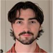 Profesor nativo de inglés cualificado con 2 años de experiencia. Ofrezco clases para todos niveles. 