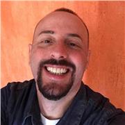 Professor Alfabetizador e Neuropsicopedagogo especializado em crianças comtranstornos de aprendizagem como: Dislexia, disgrafia, discalculia e TDAH. Além de trabalho voltado para TGD em Autismo infantil, Autismo atípico, Transtorno de Rett, Transtorno De