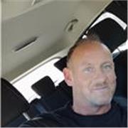 Deutsch und Englisch für jeden. Gern helfe ich euch bei euren Problemchen.