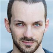 Attore diplomato alla Scuola del Piccolo Teatro offre lezioni private per preparazione a provini