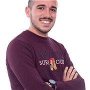 Maestro de Educación Primaria, especializado en Educación Física, dispuesto a reforzar cualquier área de Primaria.