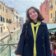 Laureanda in Lettere Antiche offre ripetizioni di greco antico, latino, materie letterarie e aiuto compiti per scuole medie e superiori