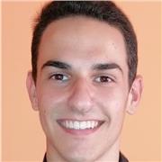 Profesor joven, pero experimentado especializado en la cultura y lengua alemana