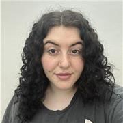 Insegno italiano a chi vuole migliorare la sua conoscenza in lingua o imparare da zero