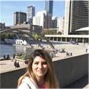 Profesor de Inglés imparte clases a niños/adolescentes