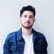 Léo