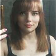 Profesora titulada por Cambridge University más de 15 años de experiencia.