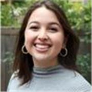 Auxiliar de Conversación con especialización en inglés, historia, química, y música