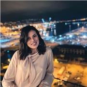 Laureata in Scienze Motorie, insegnante