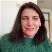 Native English IELTS and GCSE English teacher 14 years to Adults.