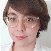 Profesora de historia capacitada para ayudar a estudiantes de cualquier nivel o edad. ¡Deseosa de enseñar y aprender!