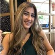 Estudiante imparte clases