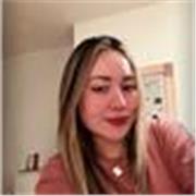 No soy profesional en dar clases, pero si soy una chica de 20 años que le encantan los niños, siempre fui buen en clases.  