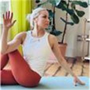 I am a passionate Yoga Teacher and Health Coach who believes wellbeing should be accessible, supportive, and enjoyable. 