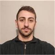 Nativo italiano y graduado en idiomas, imparte clases de italiano