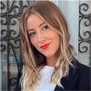 Soy profesora de Lengua Castellana y Literatura para ESO y Bachillerato