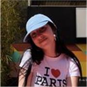 Niños y niñas de primaria y ESO, clases presenciales o online.