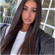 Una persona extrovertida que le encantan los niños y se le da bien tratar con ellos 