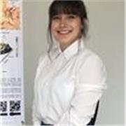 Profesor de Matemáticas, sociales, Lengua Castellana, ingeniera, artes y geología. 