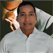 Profesor de apoyo educativo universitario y bachiller