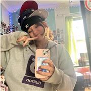 16 year old sixth form student providing GCSE (or below) level maths tuition. Have alot of experience